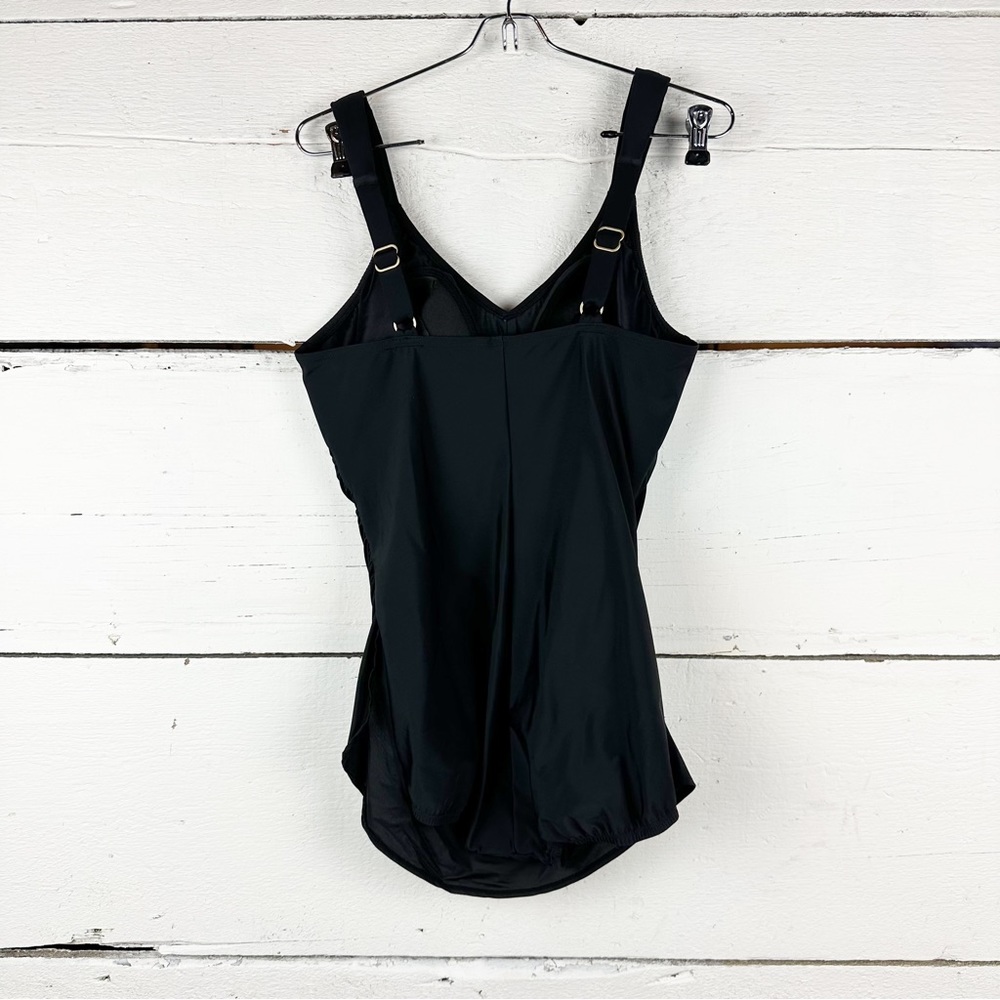 Lands end Slender V-Neck Tummy Control Skirted One Piece Swimsuit 18 - Picture 5 of 5